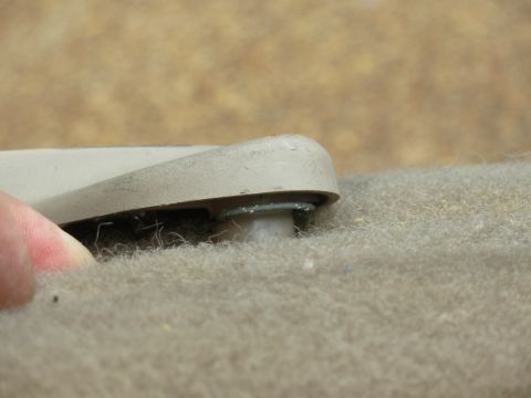 1994 Ford Crown Victoria - This clip is just like a window crank - pull or push to release it, then slide the handle straight up off the splines.