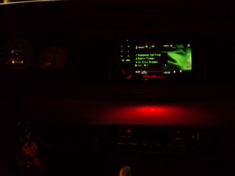 2004 Mercury Grand Marquis - Adjusted the color screen to blend in with the rest of gages.