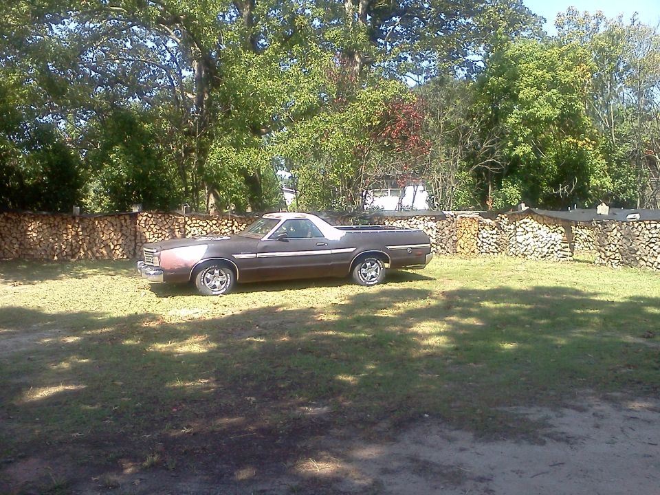 Brown 1979 Ford Ranchero pickup truck, side view