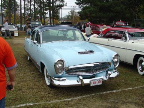 2003 Mercury Marauder - Beautiful Kaiser Metropolitan