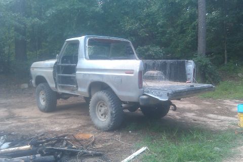 1978 Ford Bronco - This 1978 Ford Bronco is missing its doors and appears to be undergoing some work.