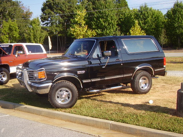 1988 Ford Bronco “Black betty”