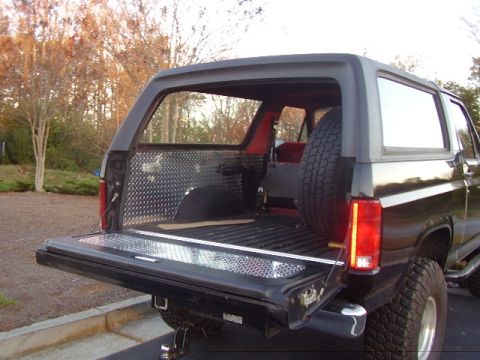 1986 Ford Bronco photo