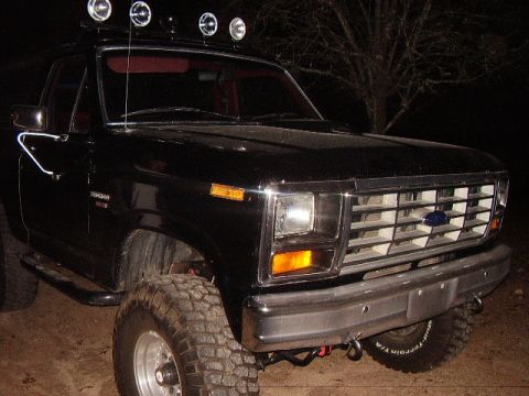 1986 Ford Bronco photo