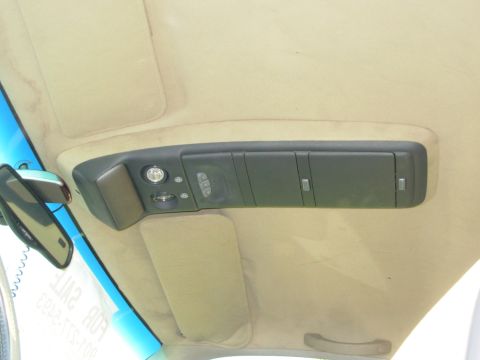 1997 Chevrolet Silverado 3500 - The swapped-in HomeLink module looks & works just like it should.