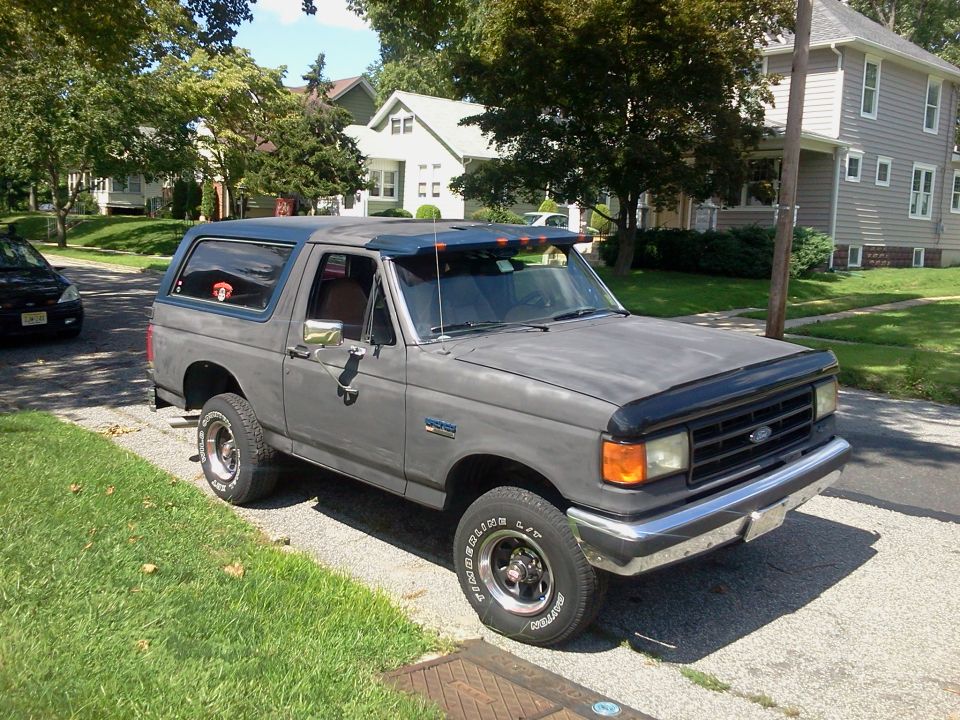 1990 Ford Bronco “The Beast”