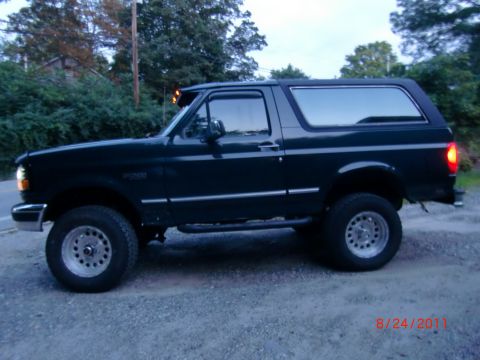 1993 Ford Bronco photo