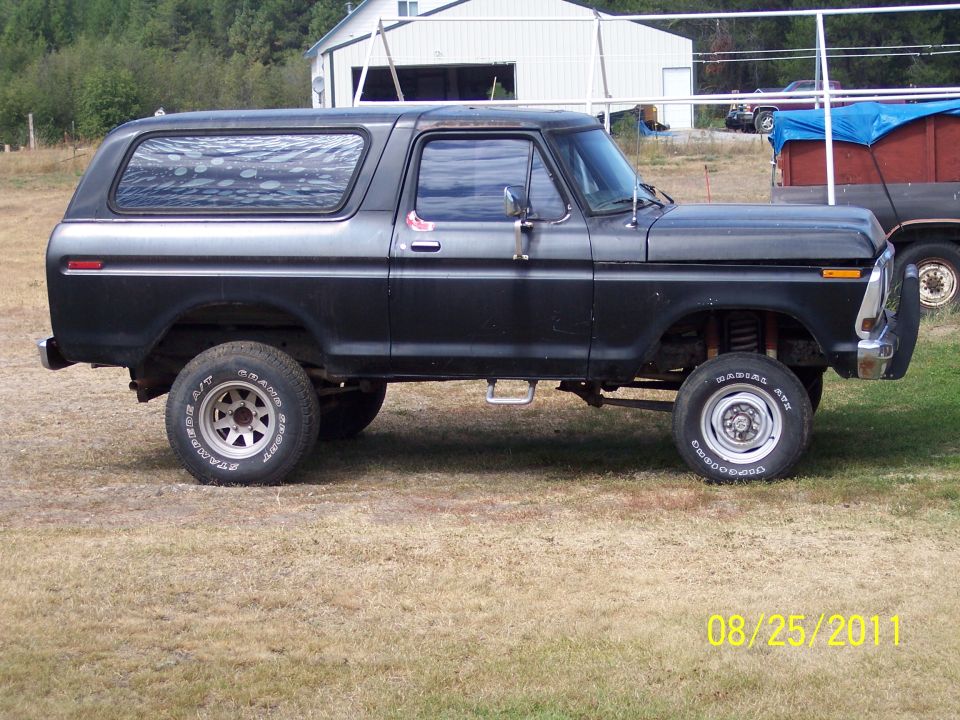 Black 1978 Ford Bronco side view