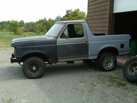 1988 Ford Bronco - striped down for paint
