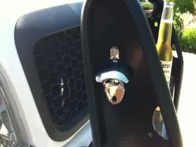 2005 Ford Crown Victoria - Bottle Opener mounted to push bar demo.