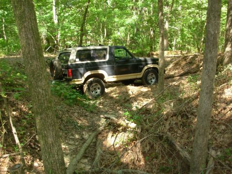 1983 Ford Bronco - Last Saturday evening, we decided to make a quick run before it rained. But just as I got down in this hole, it started to sprinkle, and I…