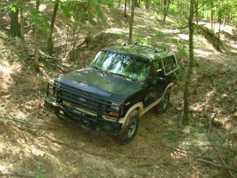 1983 Ford Bronco - Last Saturday evening, we decided to make a quick run before it rained. But just as I got down in this hole, it started to sprinkle, and I…