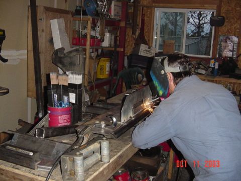 1989 Ford Bronco - Welding the face plate onto the winch plate