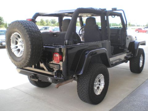 2005 Jeep Wrangler photo