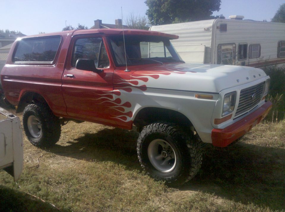 1979 Ford Bronco “Flames”