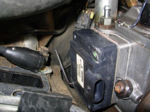 1997 Chevrolet Silverado 3500 - After cutting most of the short leg off a 7/64" Allen wrench, it BARELY fits. This takes patience, dexterity, patience, a flexible pickup m…