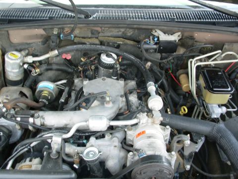 1997 Chevrolet Silverado 3500 - After bleeding the FFM thoroughly, it started right up & runs fine. Fuel filter is a Mann from [url=http://www.amazon.com/gp/product/B0027E…
