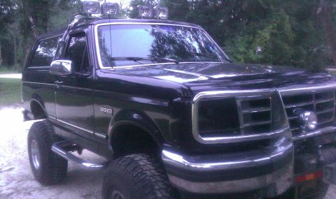 1993 Ford Bronco photo