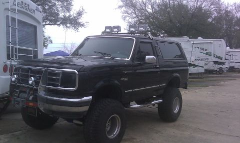 1993 Ford Bronco photo