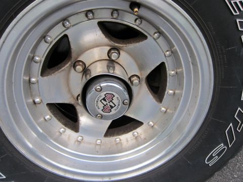 2001 Ford Crown Victoria - This is a close-up of a wheel, not a 2001 Ford Crown Victoria.