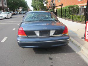 1998 Ford Crown Victoria photo