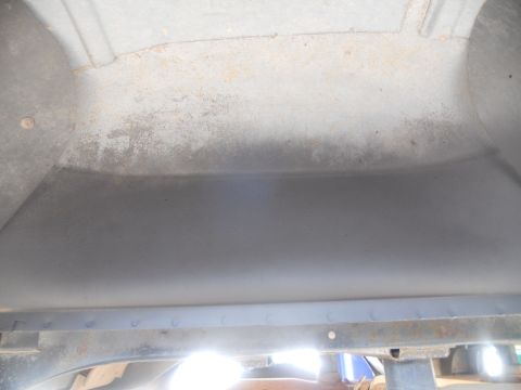1991 Ford Bronco - Underside view of a vehicle, a "SUPERMOTORS" watermark at the bottom right.