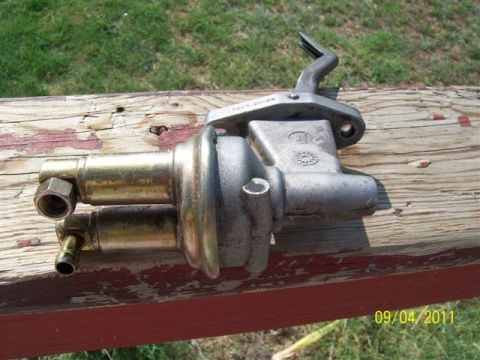 1979 Ford F-150 - Notice how the holes are Vertical, this is a 351m and 400 fuel pump, this particular brand is Carter.