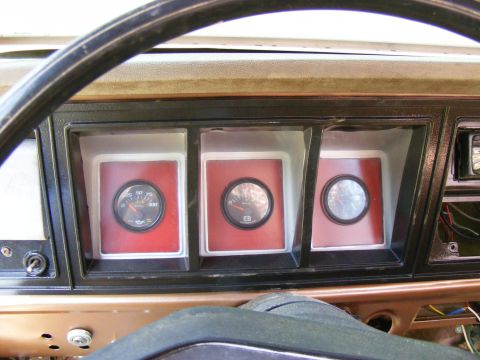 1978 Ford Bronco - Dashboard interior of a 1978 Ford Bronco, three gauges.