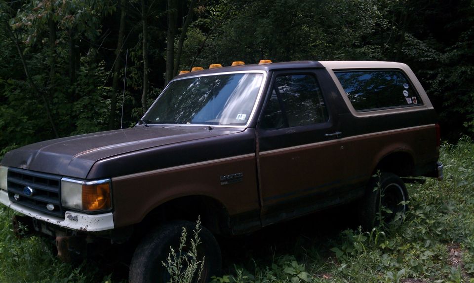 1990 Ford Bronco “Bronc”