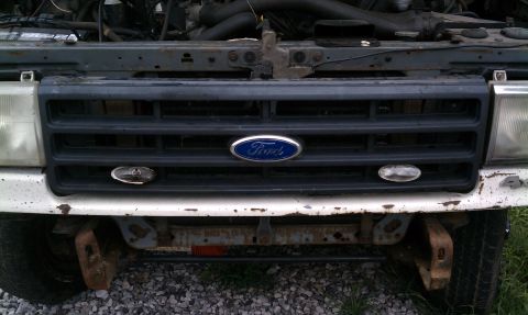 1990 Ford Bronco - Front as it was when I bought it. Have new headlights and chrome grill to put on.