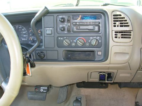 1997 Chevrolet Silverado 3500 - This is how it looks with the high-idle switch & USB power jacks installed - nearly stock. Eventually, I hope to find a matching grey knob.…
