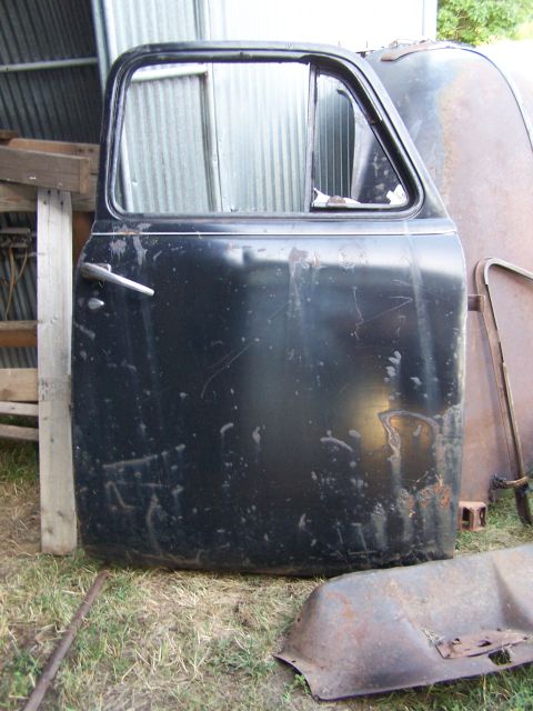 1900 Acura CL - This is a single car door, not a 1900 Acura CL.