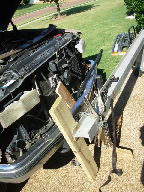 1997 Chevrolet Silverado 3500 - I tried a few setups with the I-beam horizontal, but didn't make much progress, even with the 6-foot prybar helping.