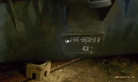 1992 Ford Bronco - Part with label F4TE-9600-B A 4CA