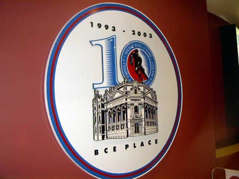 1999 Ford Crown Victoria - A circular plaque commemorates BCE Place and the Hockey Hall of Fame from 1993 to 2003.