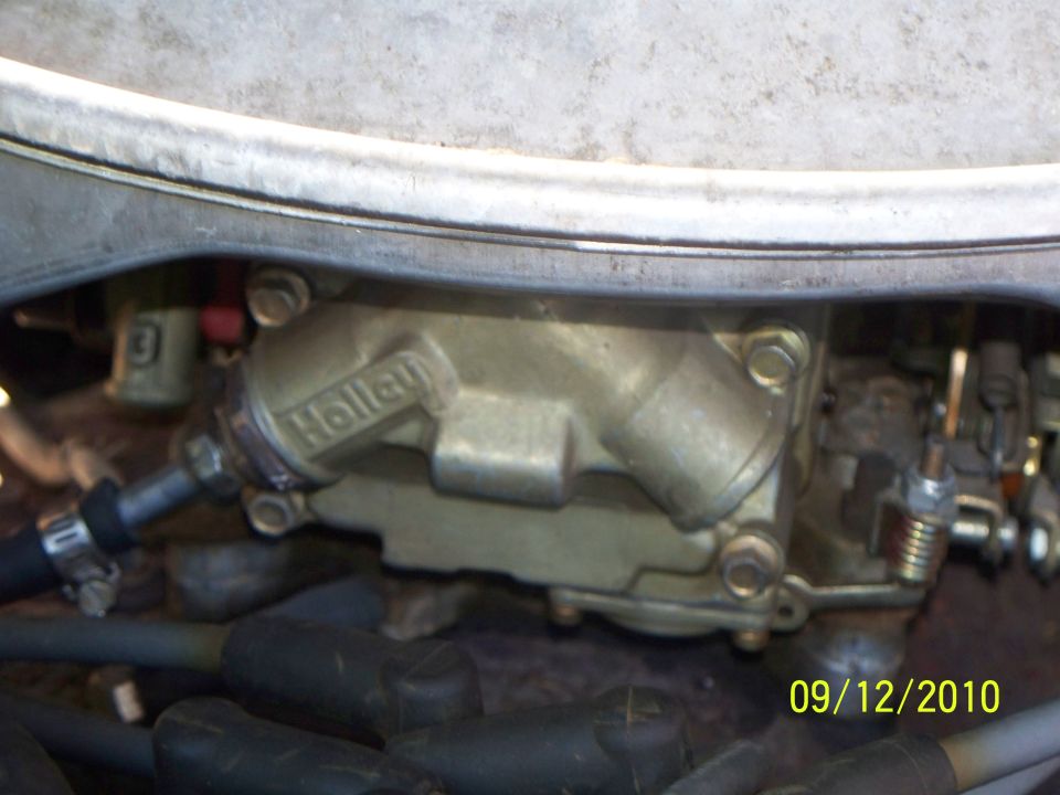 Holley carburetor with date stamp 09/12/2010
