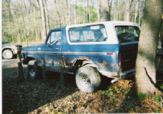 1978 Ford Bronco - this is rust!