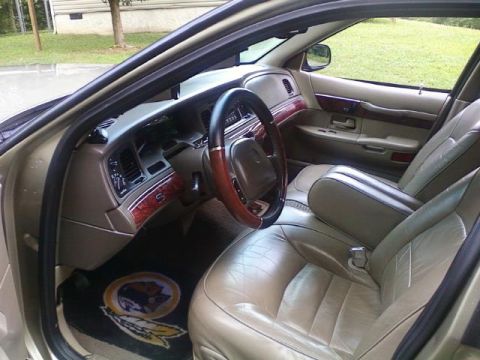 2000 Mercury Grand Marquis photo