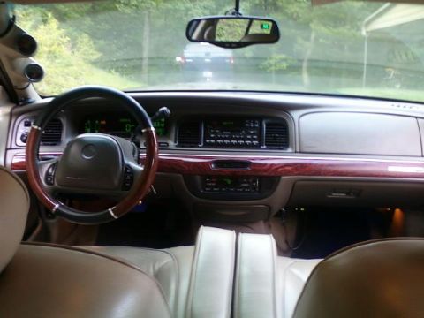 2000 Mercury Grand Marquis photo