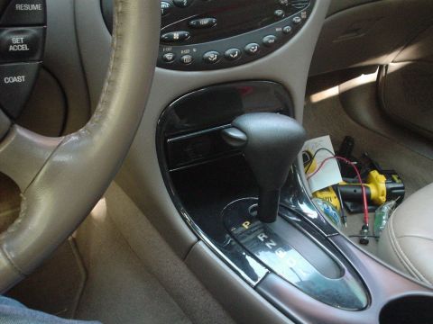 1999 Ford Taurus - This is my custom radio install. Since i have digital climate controls, I can not install a radion in the conventional location. as a resul…