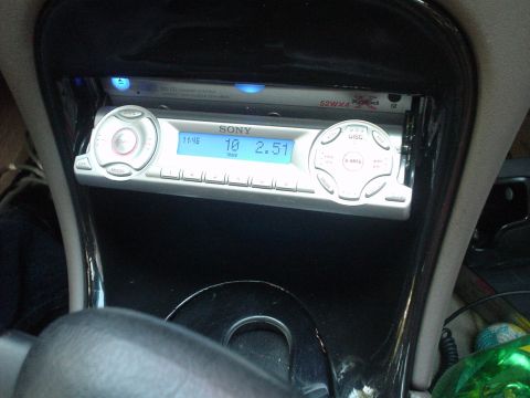 1999 Ford Taurus - Another of the custom deck install with the shifter in drive.