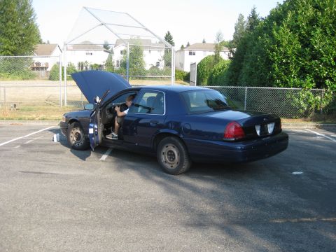 2003 Ford Crown Victoria photo