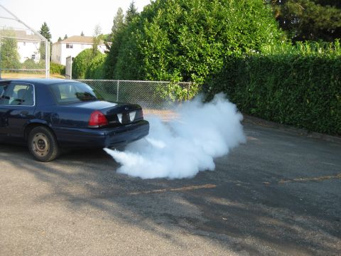 2003 Ford Crown Victoria photo