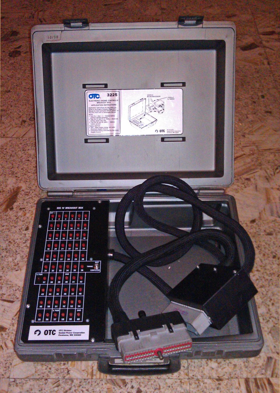 OTC 3225 Electrical Circuit Tester Breakout Box with cables