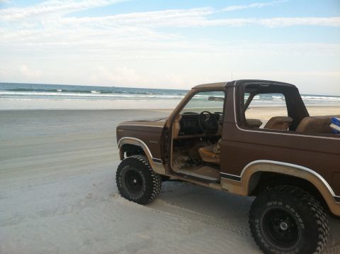 1983 Ford Bronco photo