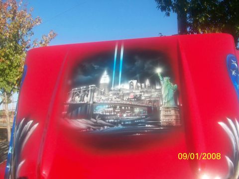 1989 Ford Bronco - Airbrushed hood art depicts New York City landmarks, dated September 1, 2008.