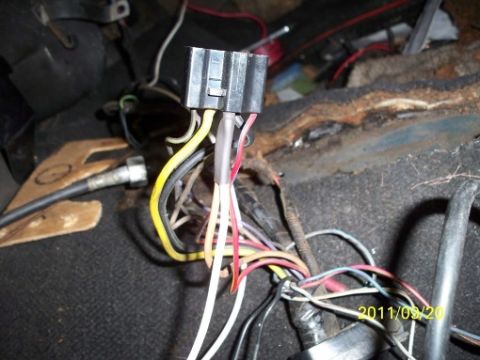 1968 Ford Ranchero - Wire ran from ignition switch to power supplemental fuse box. This wire is hot in run and start.