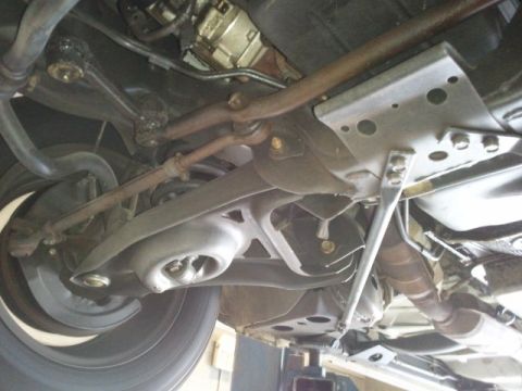 1998 Ford Crown Victoria - 1998 Ford Crown Victoria Under Carriage pictures June 2011