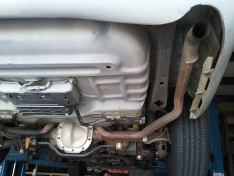 1998 Ford Crown Victoria - 1998 Ford Crown Victoria Under Carriage pictures June 2011