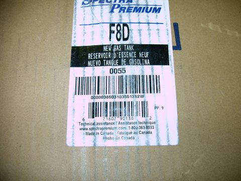 1990 Ford Bronco - Label for a new gas tank from Spectra Premium, model F8D, with multilingual text and barcode.